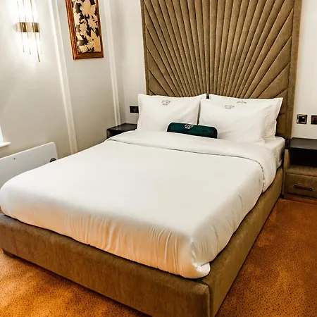 Domo Boutique Hotel 5*